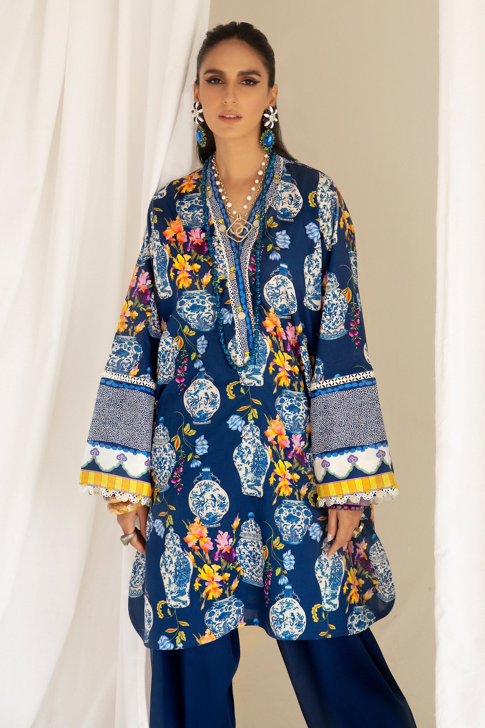 https://cdn.shopify.com/s/files/1/0081/0283/8329/products/Untitled-1_0046_1O9A7930.jpg?v=1677049387