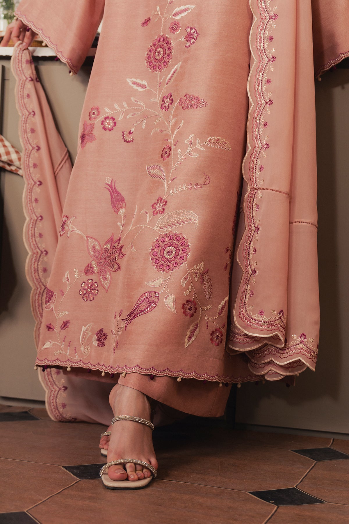 Whisk - 3 Piece Silk RTW
