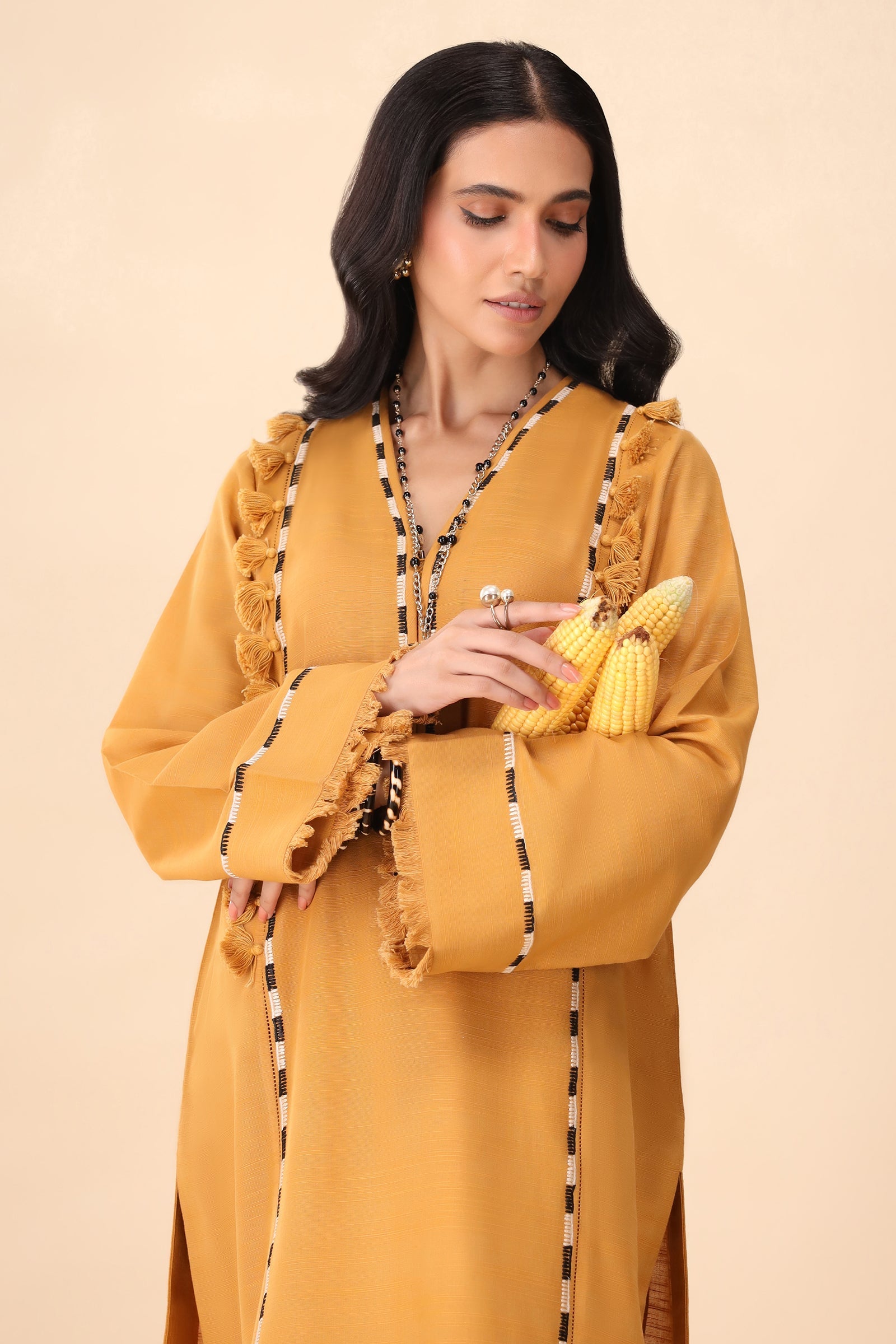 https://cdn.shopify.com/s/files/1/0081/0283/8329/files/Untitled-1_0069__d6a020b2-f870-488f-8748-f020b9d74b1f.jpg?v=1736328942