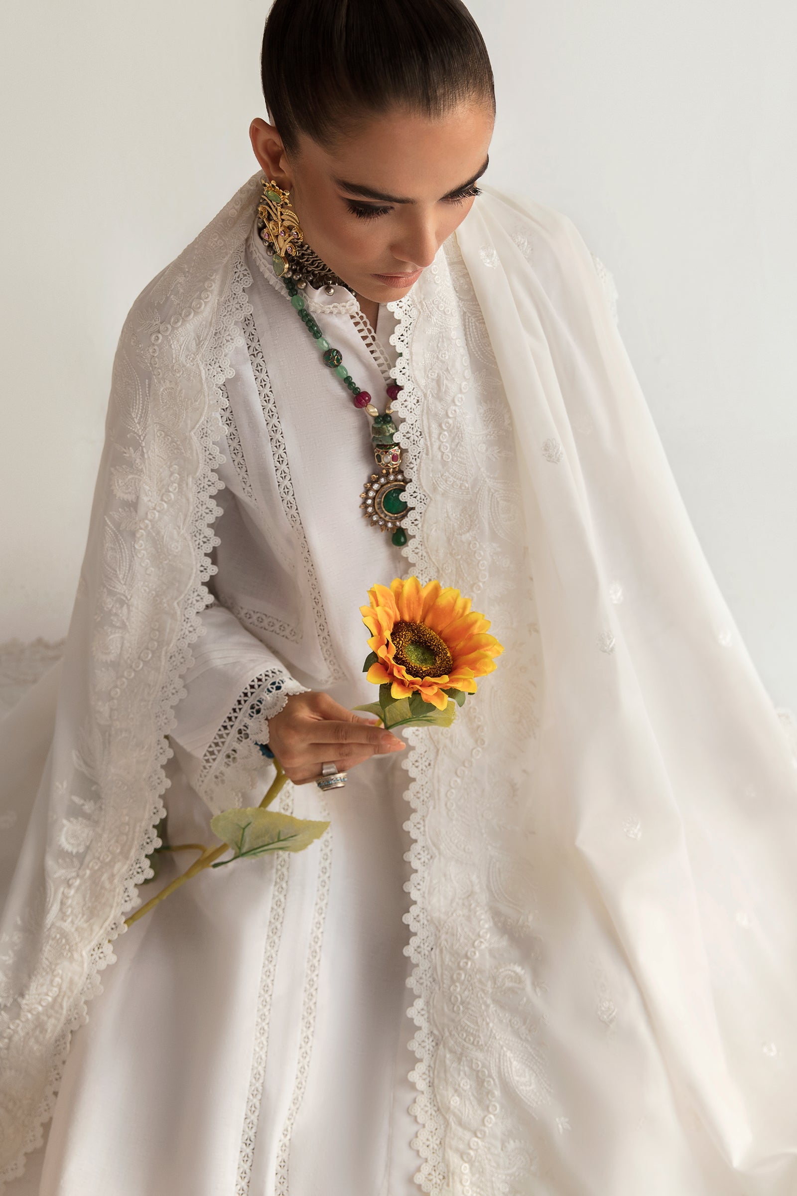 https://cdn.shopify.com/s/files/1/0081/0283/8329/products/Untitled-2_0001_1O9A1206.jpg?v=1664639862