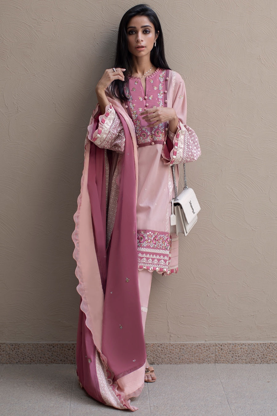 https://cdn.shopify.com/s/files/1/0081/0283/8329/products/Untitled-3_06.jpg?v=1650267792