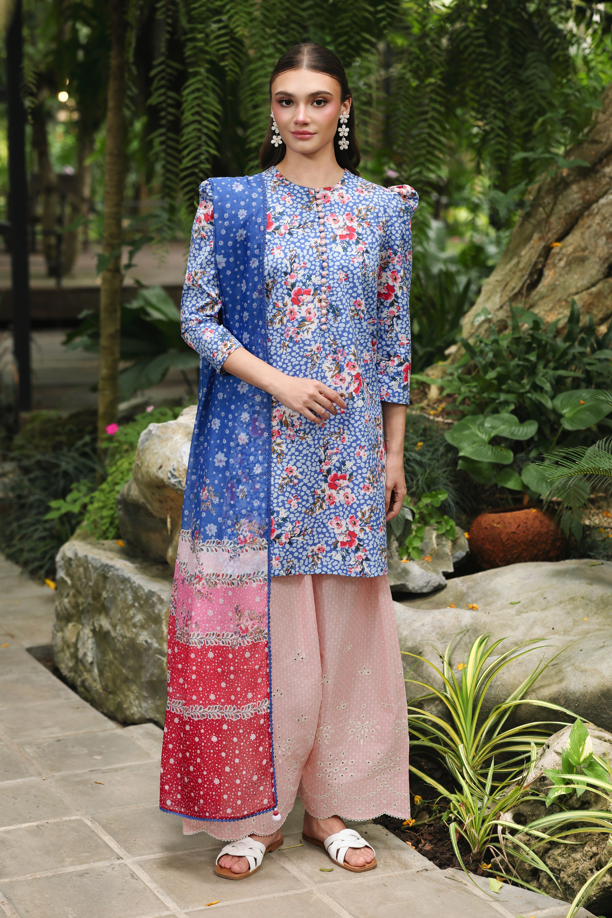 EMBROIDERED LAWN USE-9393