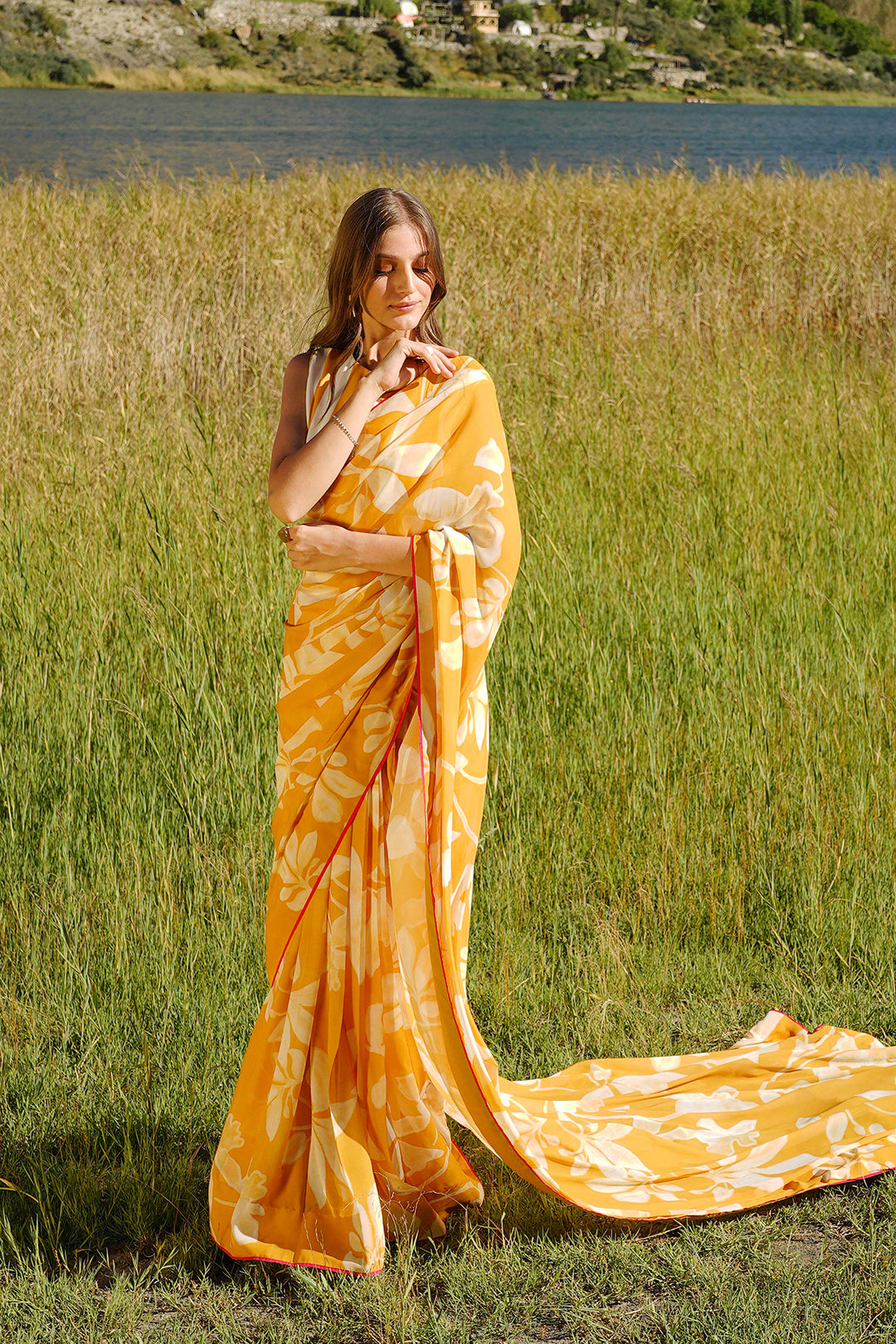 Rival Saree & Crop Top (Sleeveless)