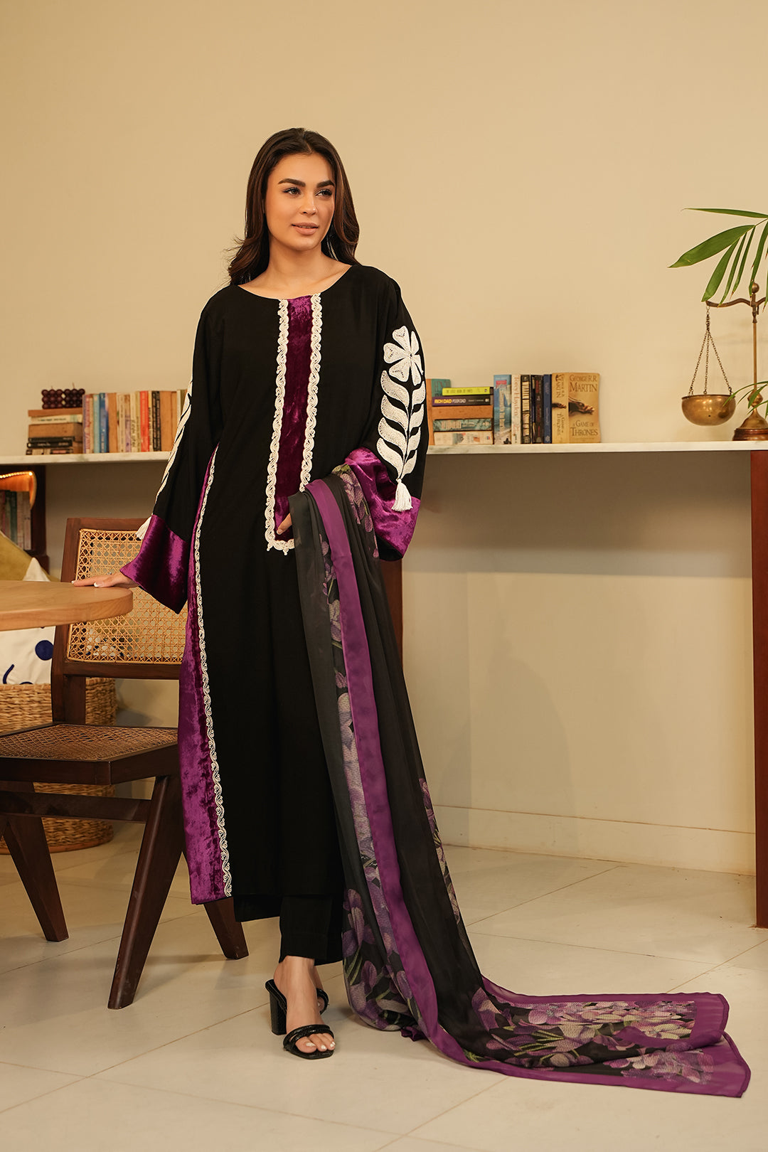 Binr Dupatta