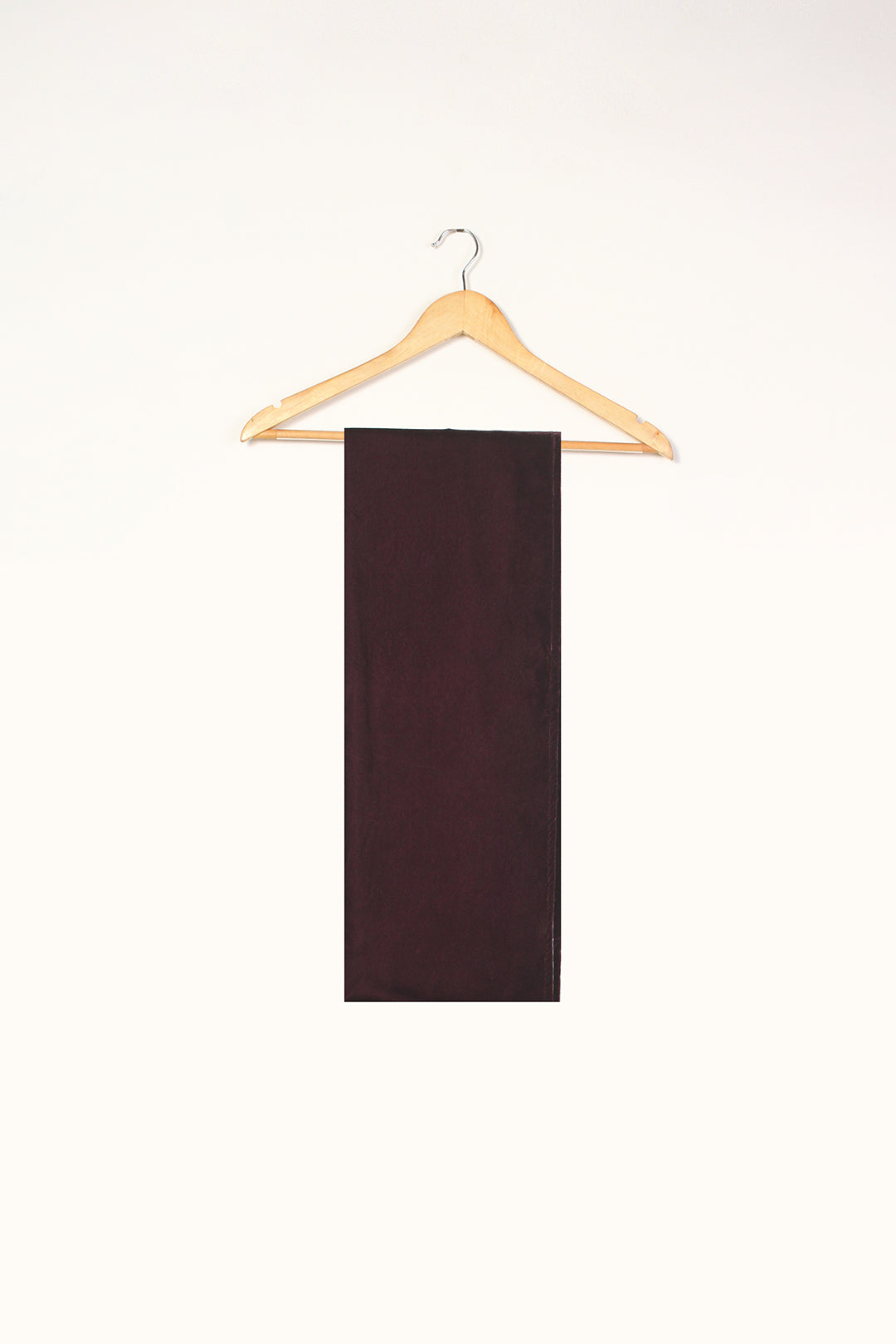 https://cdn.shopify.com/s/files/1/0611/8585/1568/files/W.FW24.207.T-2.jpg?v=1736334326