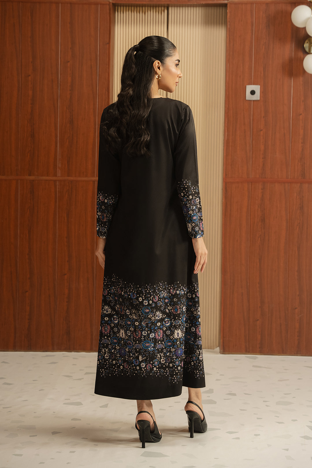 https://cdn.shopify.com/s/files/1/0611/8585/1568/files/W.FW24.307.T-4.jpg?v=1736334238