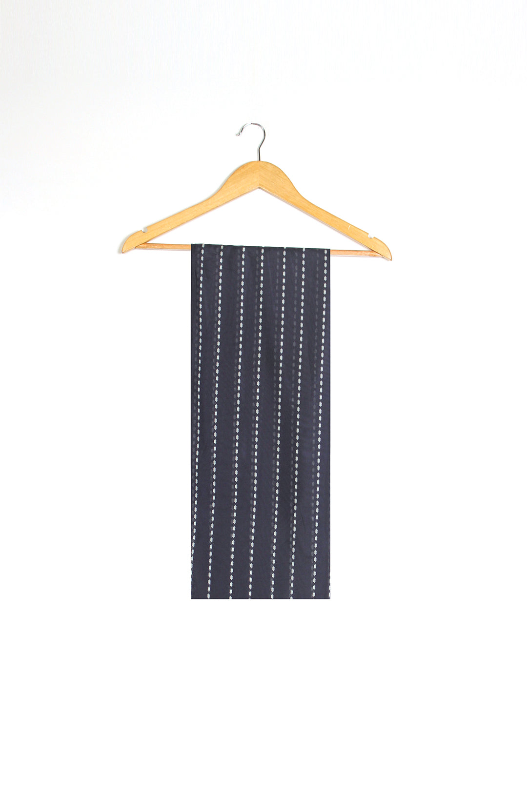 https://cdn.shopify.com/s/files/1/0611/8585/1568/files/W.FW24.358.T-2.jpg?v=1736334228