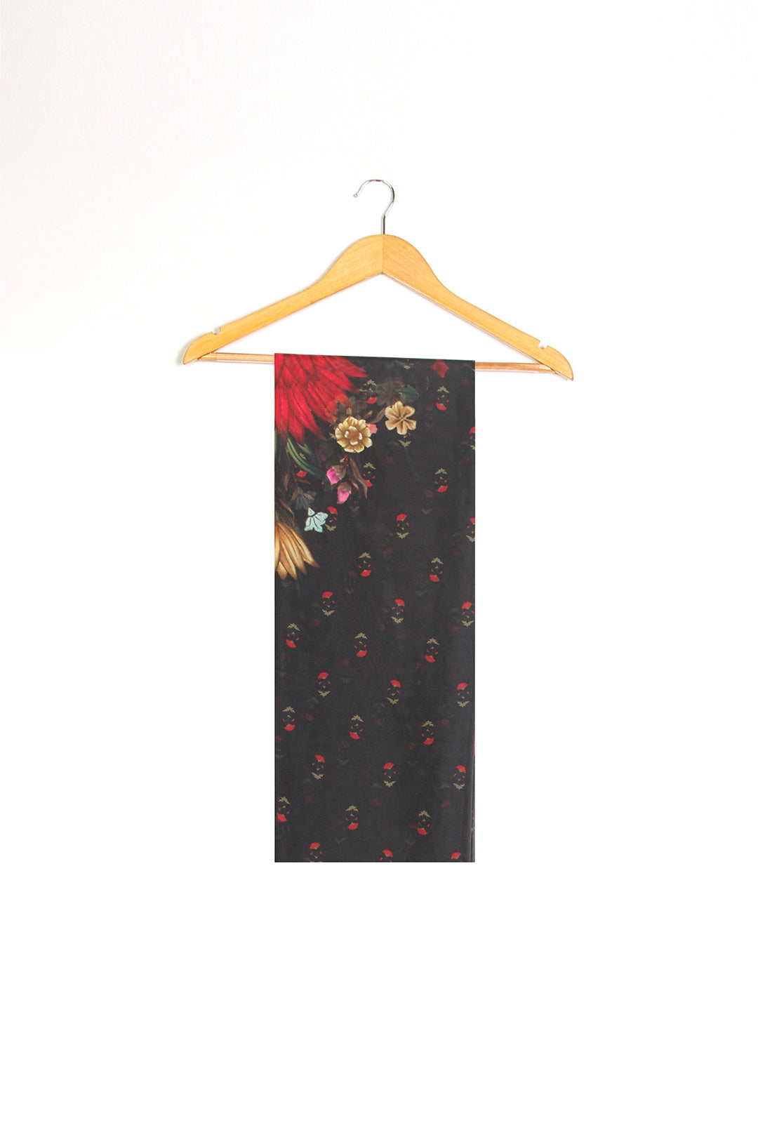 https://cdn.shopify.com/s/files/1/0611/8585/1568/files/W.FW24.361.T-2.jpg?v=1736334225