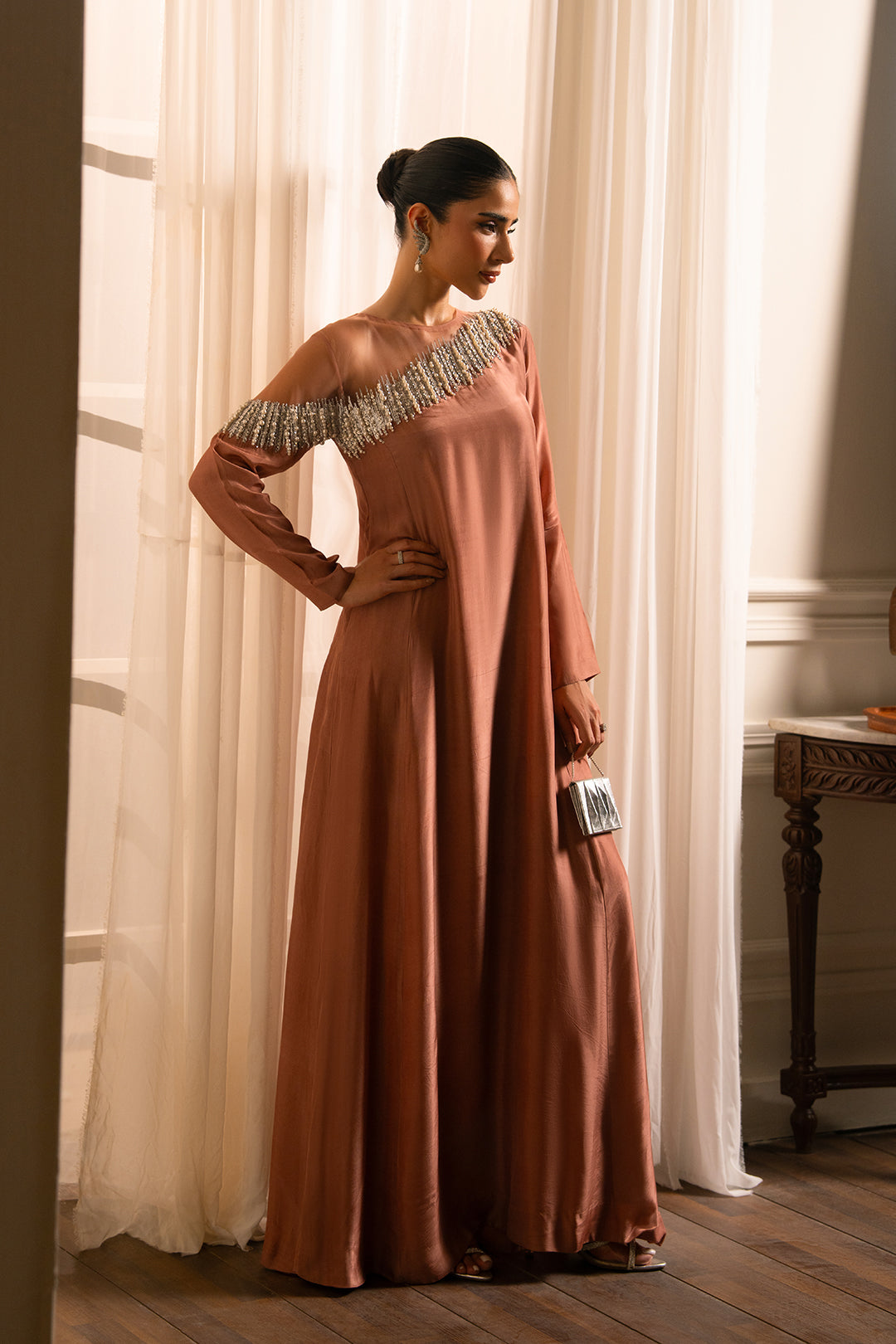 https://cdn.shopify.com/s/files/1/0611/8585/1568/files/W.FW25.050.T-3.jpg?v=1759472898