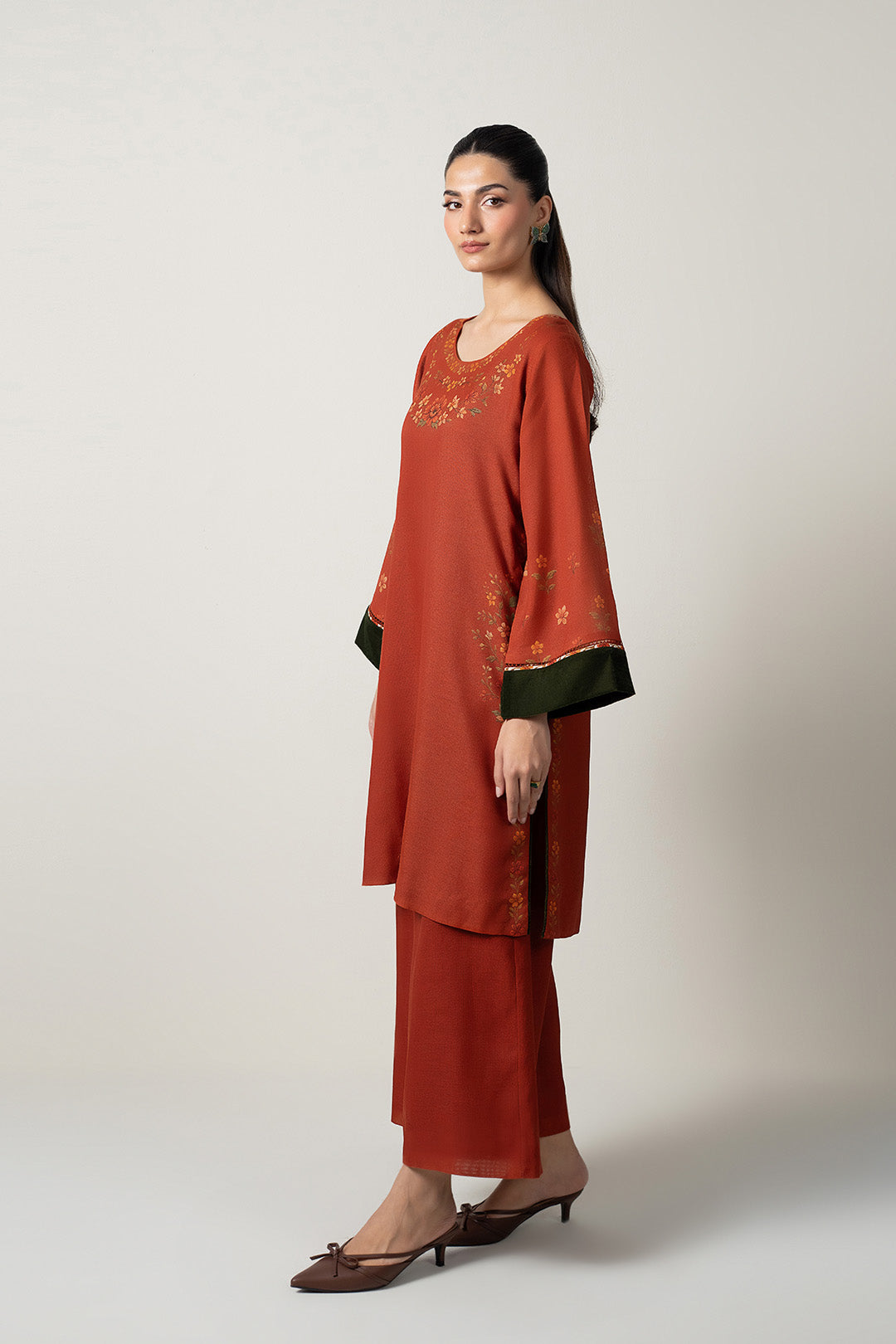 Huzaal Top