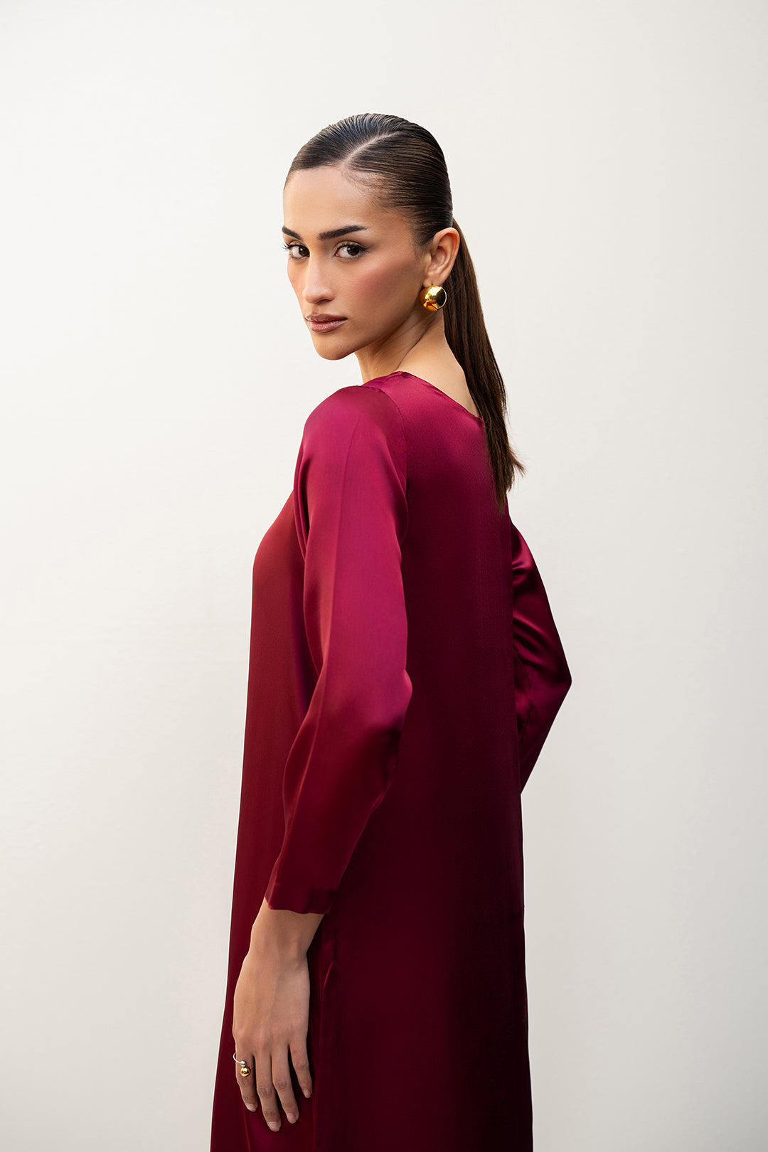 https://cdn.shopify.com/s/files/1/0611/8585/1568/files/W.FW25.267.T-3.jpg?v=1764225224