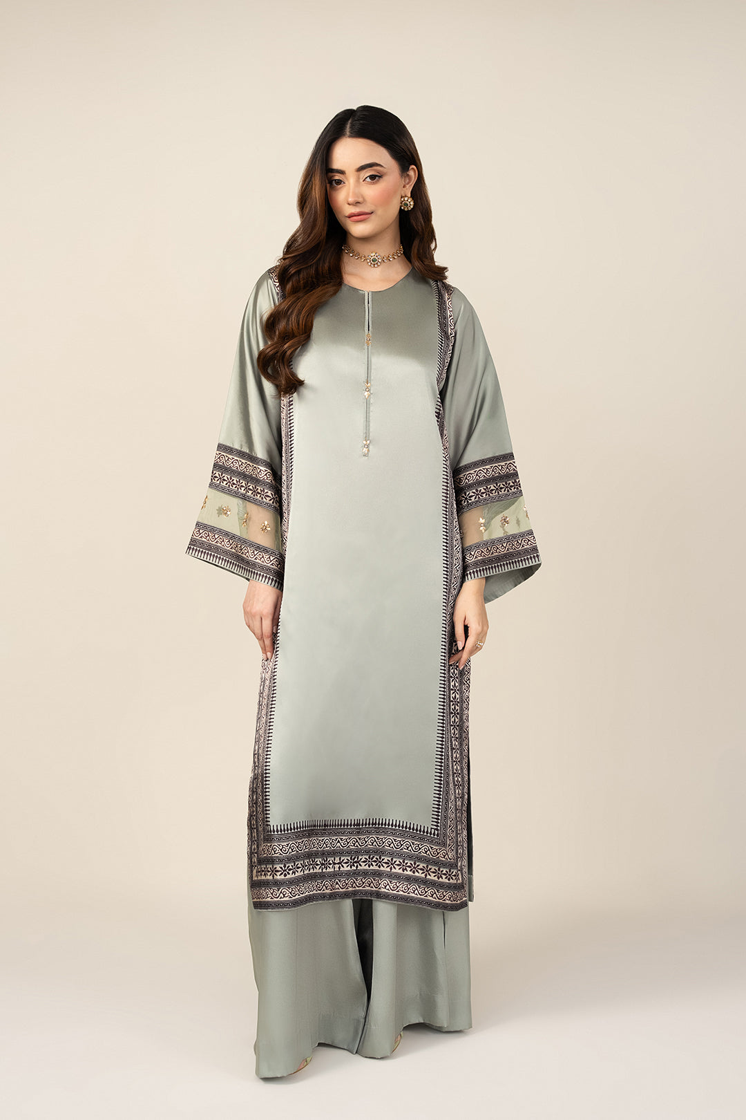 https://cdn.shopify.com/s/files/1/0611/8585/1568/files/W.FW25.306.T-1.jpg?v=1766128682