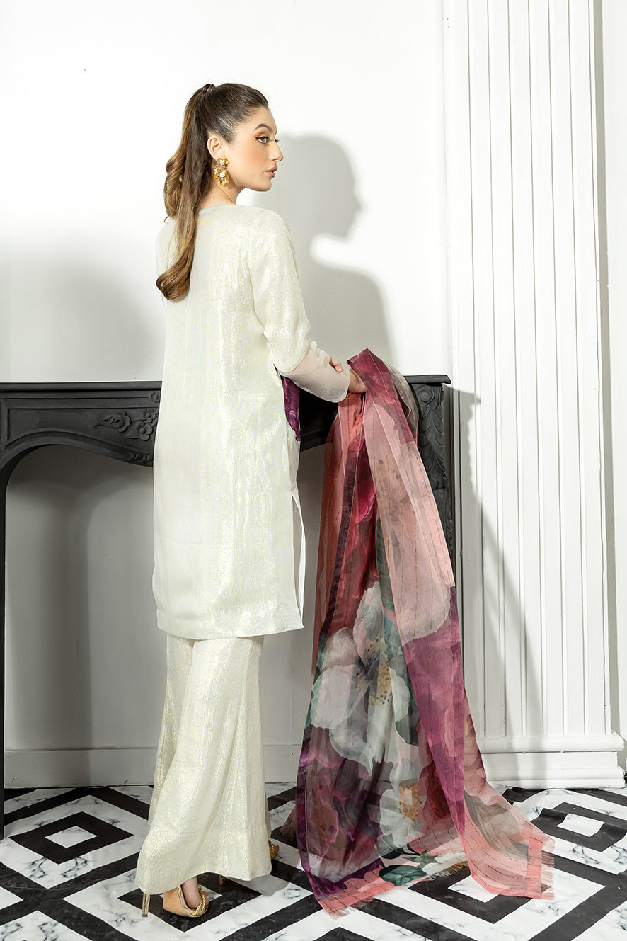 https://cdn.shopify.com/s/files/1/0611/8585/1568/files/W.SS21.130.T-3.jpg?v=1780394097