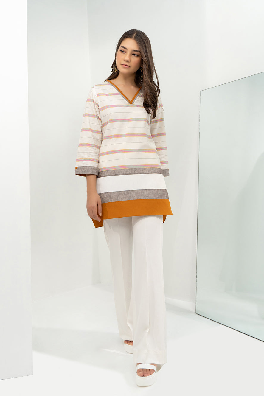 https://cdn.shopify.com/s/files/1/0611/8585/1568/products/W.SS21.253.T-1.jpg?v=1736337008