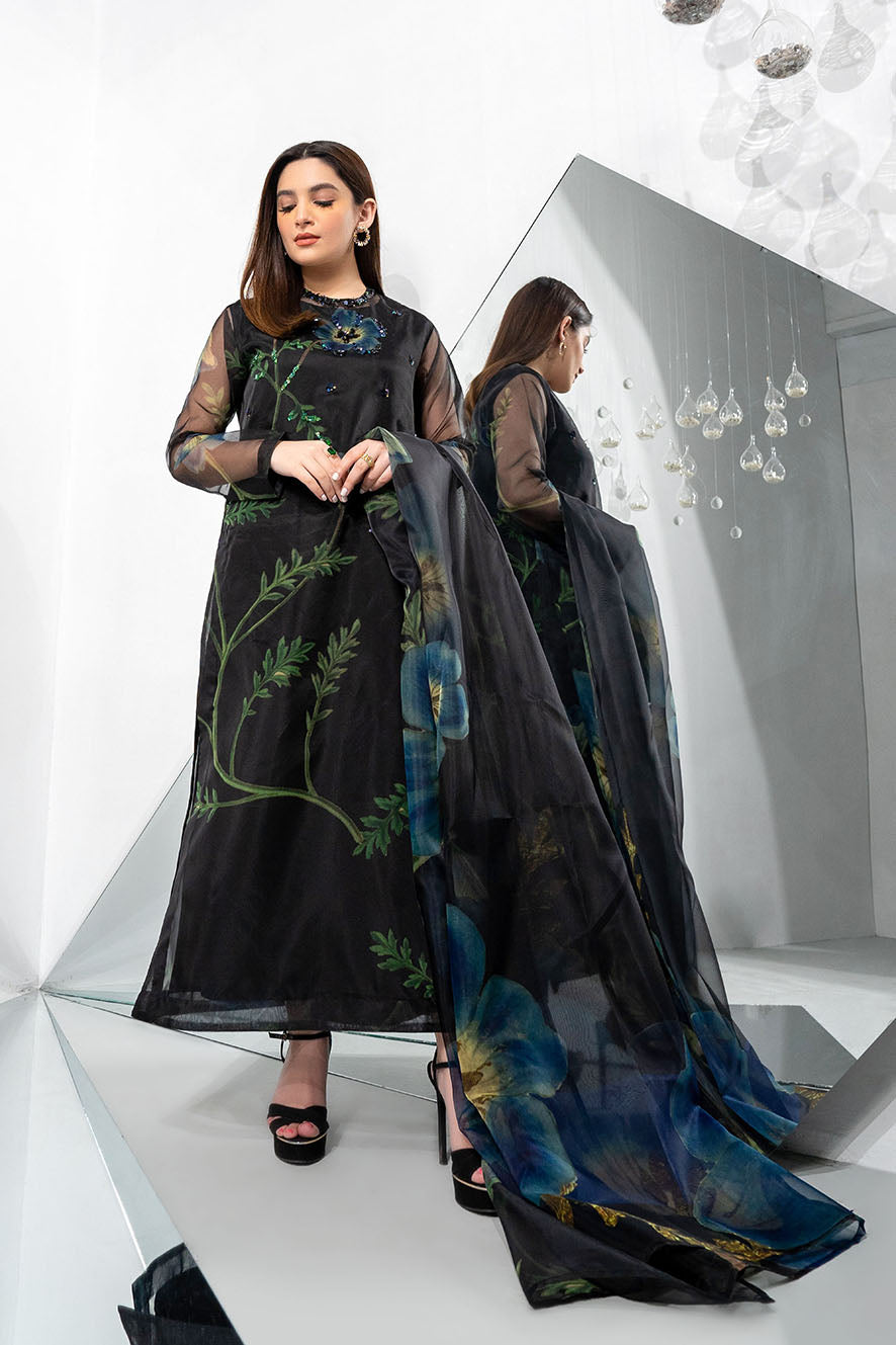 https://cdn.shopify.com/s/files/1/0611/8585/1568/products/W.SS22.038.T-3.jpg?v=1736338469