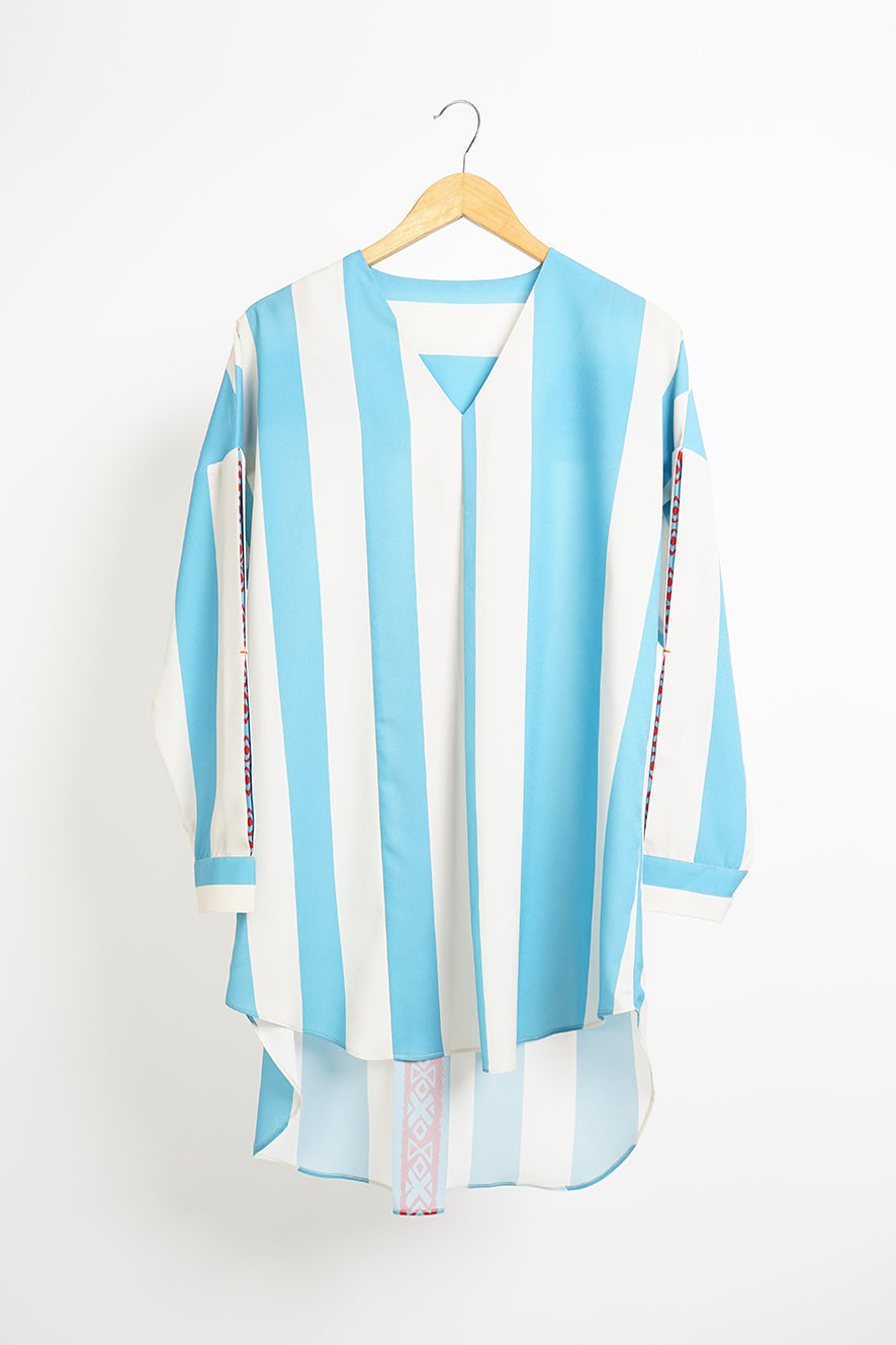 https://cdn.shopify.com/s/files/1/0611/8585/1568/products/W.SS22.090.T-4.jpg?v=1736338390