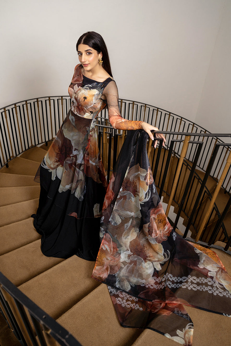 https://cdn.shopify.com/s/files/1/0611/8585/1568/products/W.SS22.167.T-3.jpg?v=1736338324