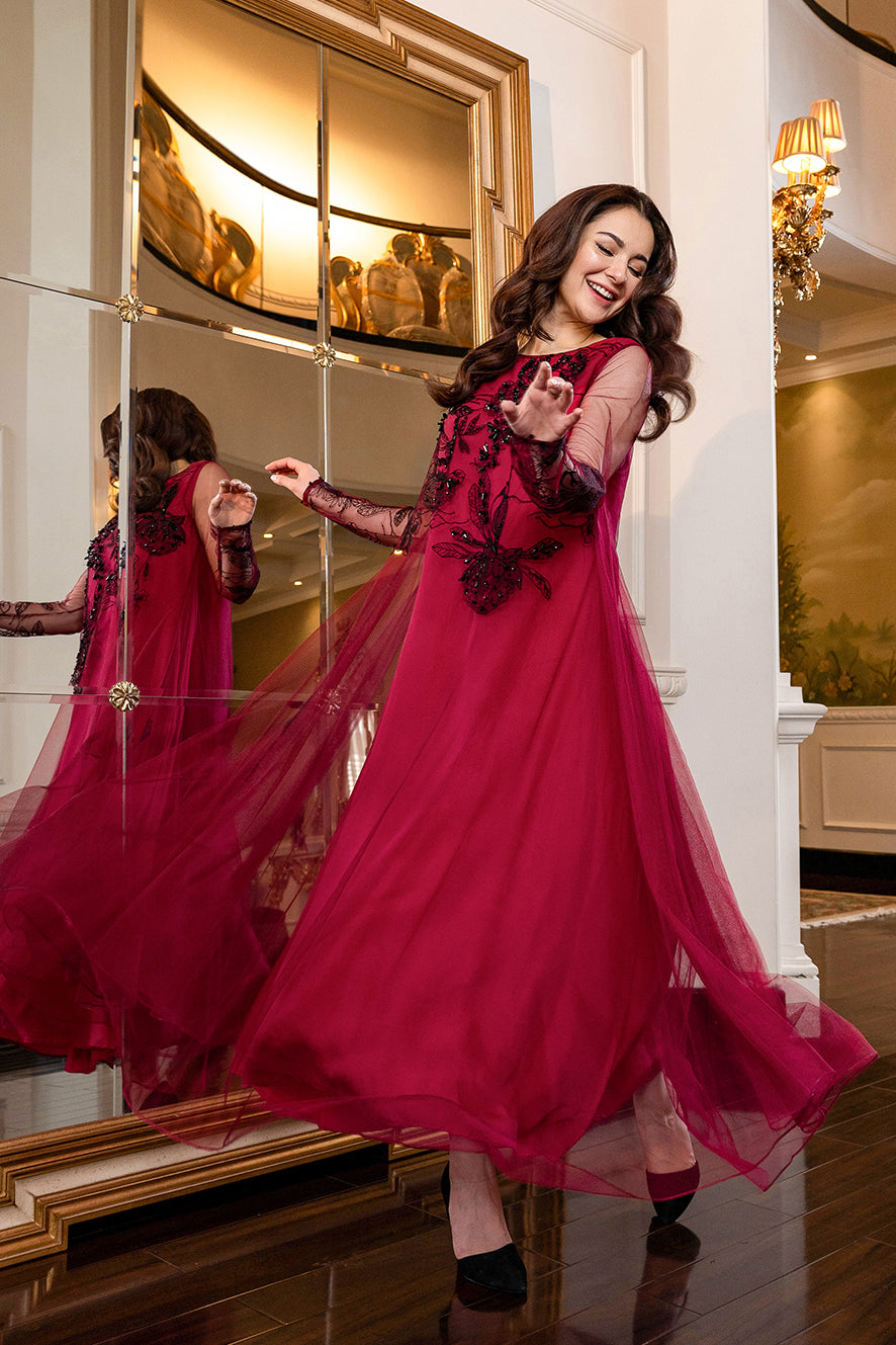 https://cdn.shopify.com/s/files/1/0611/8585/1568/products/W.SS22.390.T-3.jpg?v=1736338365