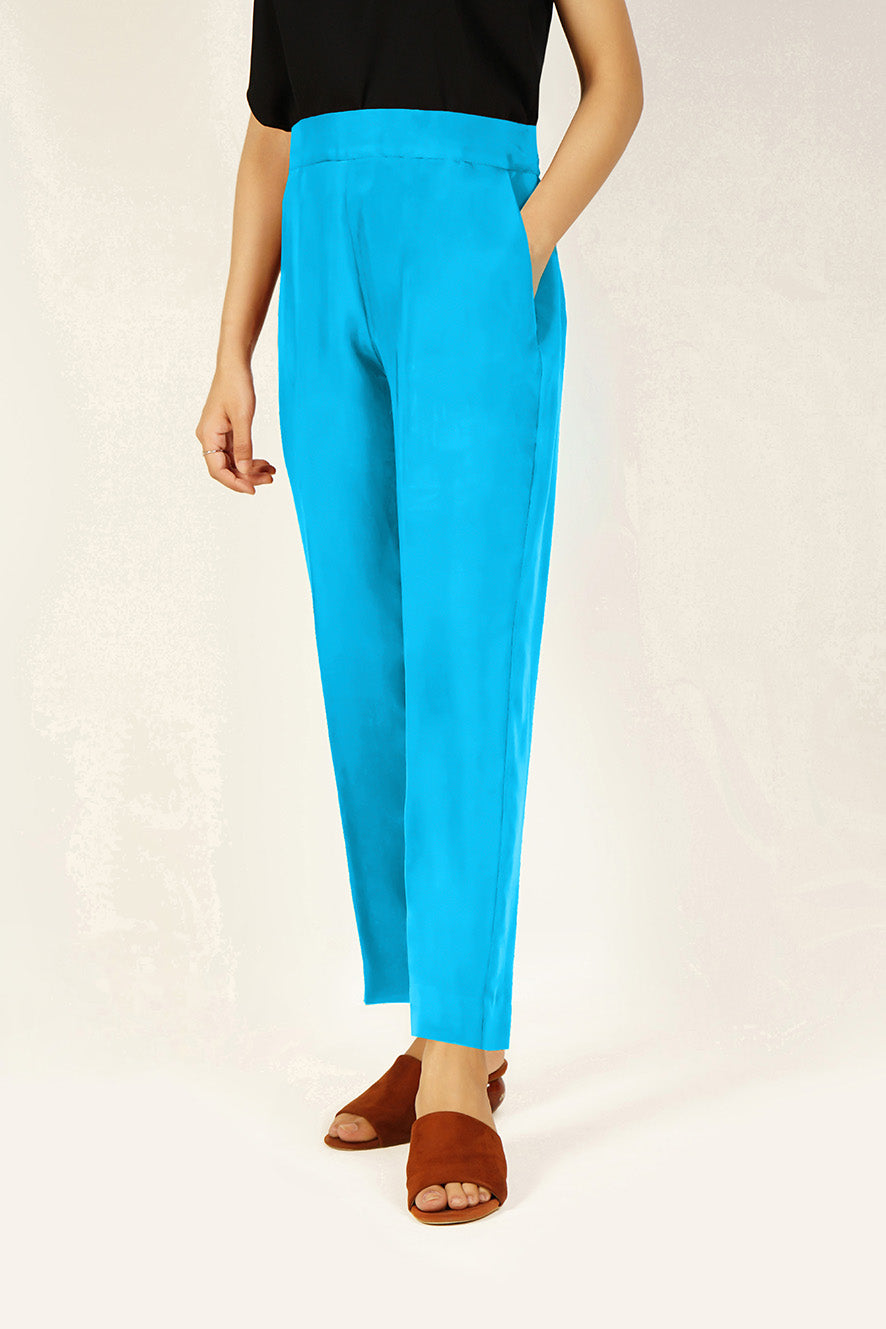 https://cdn.shopify.com/s/files/1/0611/8585/1568/products/W.SS22.407.P-2.jpg?v=1736338162