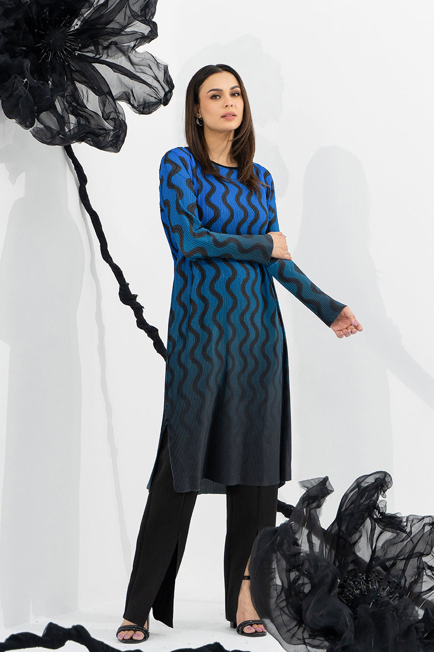 https://cdn.shopify.com/s/files/1/0611/8585/1568/products/W.SS22.455.T-1.jpg?v=1736338075