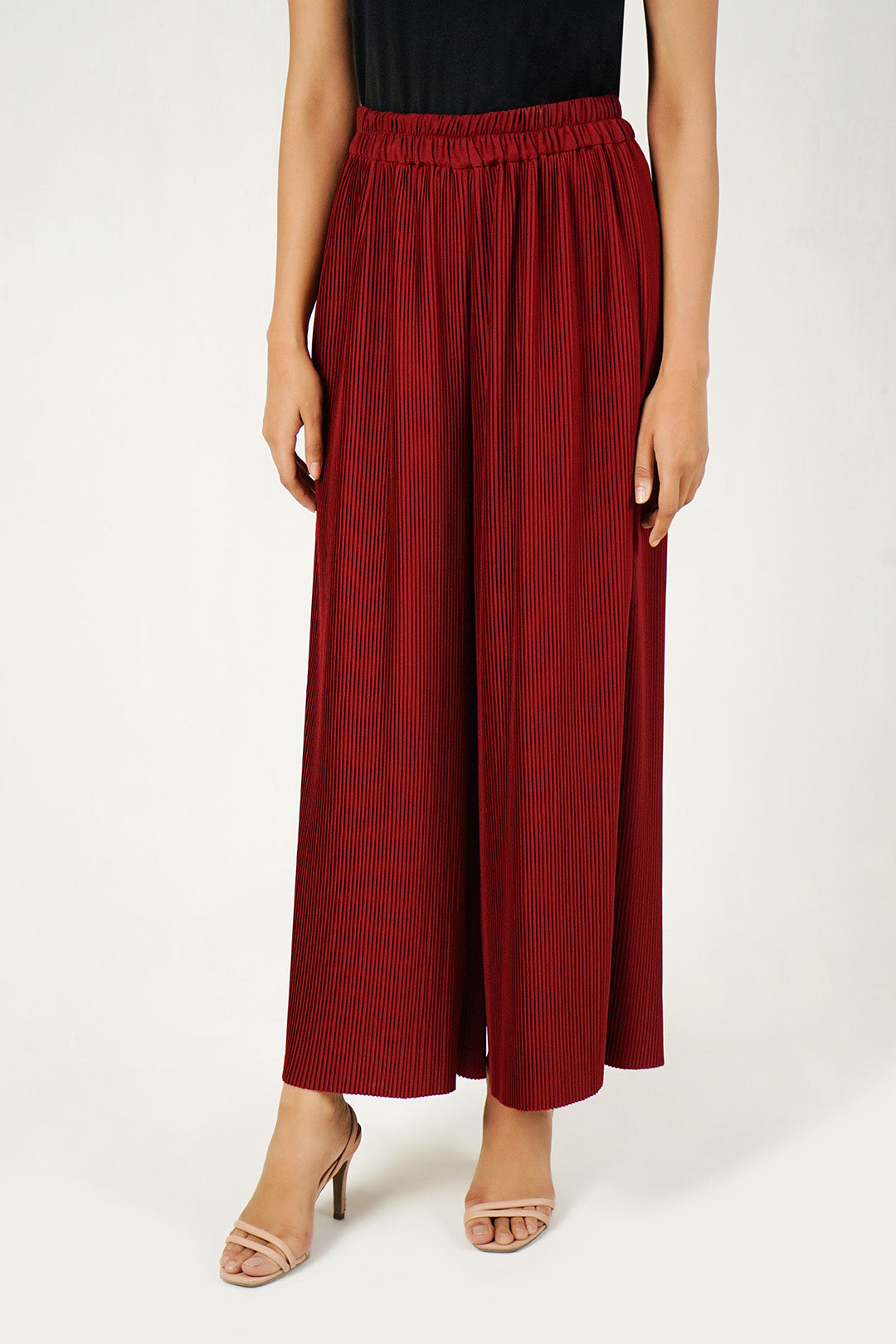 https://cdn.shopify.com/s/files/1/0611/8585/1568/products/W.SS22.525.P-2.jpg?v=1736337575