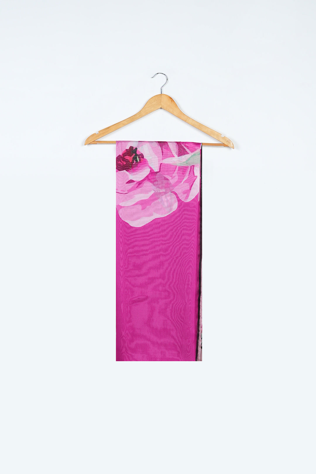 https://cdn.shopify.com/s/files/1/0611/8585/1568/files/W.SS23.276.T-2.jpg?v=1736336360