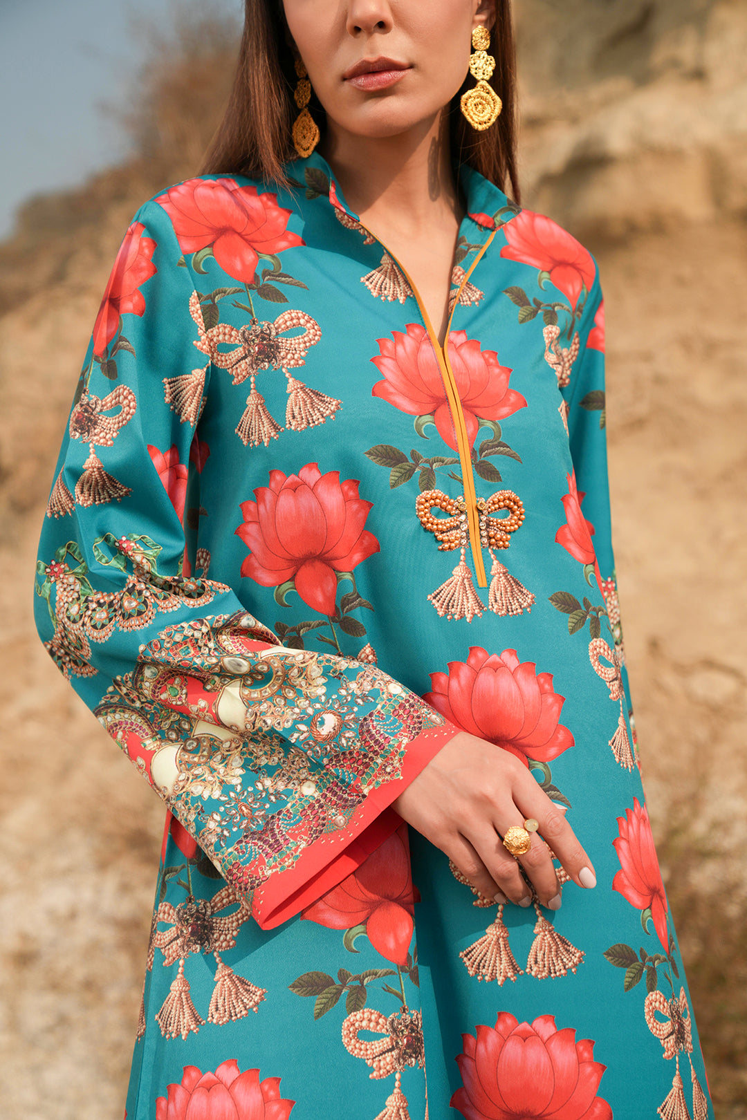 Moghul Top