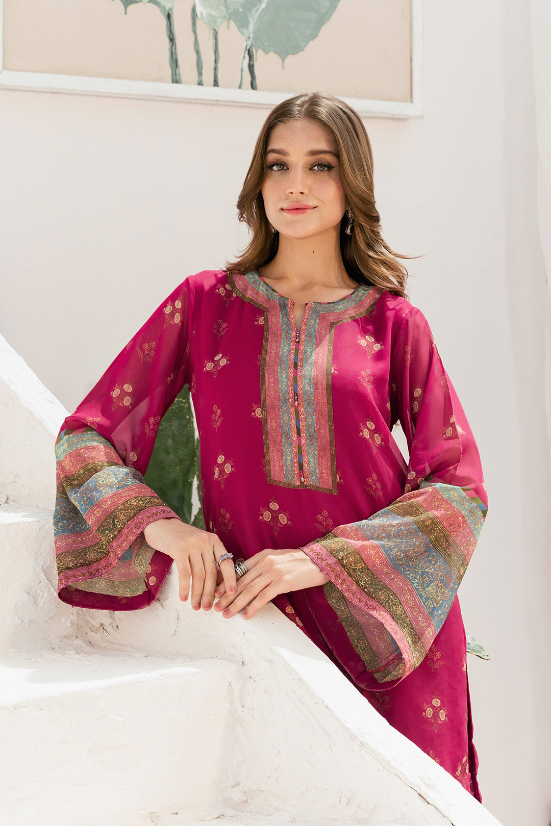 https://cdn.shopify.com/s/files/1/0611/8585/1568/files/W.SS24.245.T-2.jpg?v=1736335089