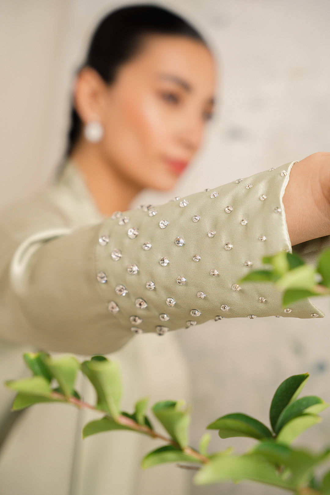 https://cdn.shopify.com/s/files/1/0611/8585/1568/files/W.SS24.351.T-2.jpg?v=1736335111