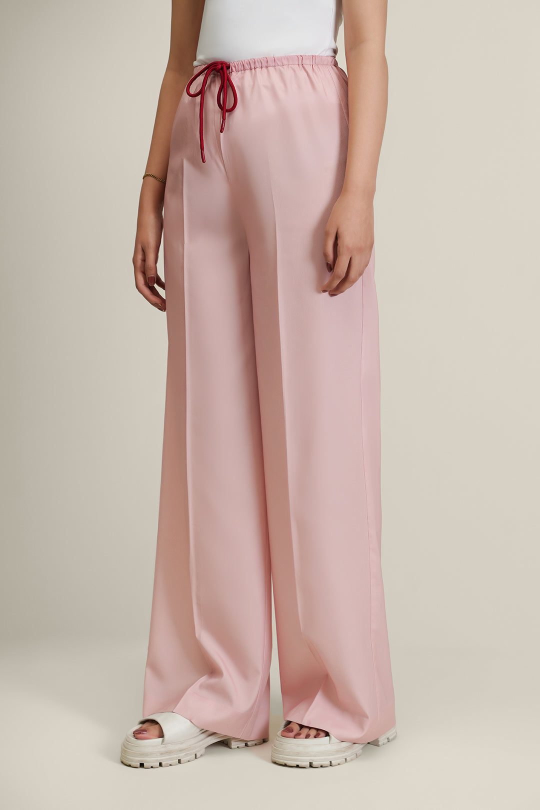 https://cdn.shopify.com/s/files/1/0611/8585/1568/files/W.SS24.634.P-1.jpg?v=1736334804