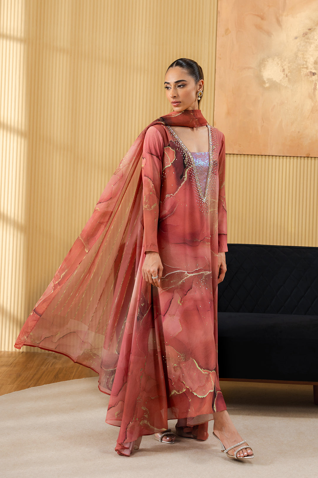 Domol Dupatta