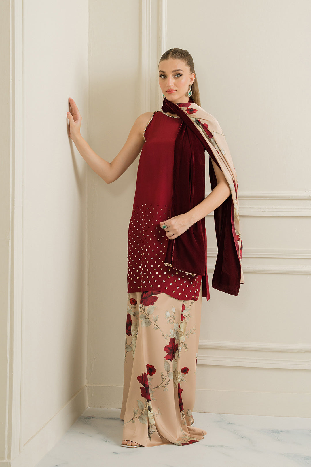https://cdn.shopify.com/s/files/1/0611/8585/1568/files/W.SS24.791.T-4.jpg?v=1736334542