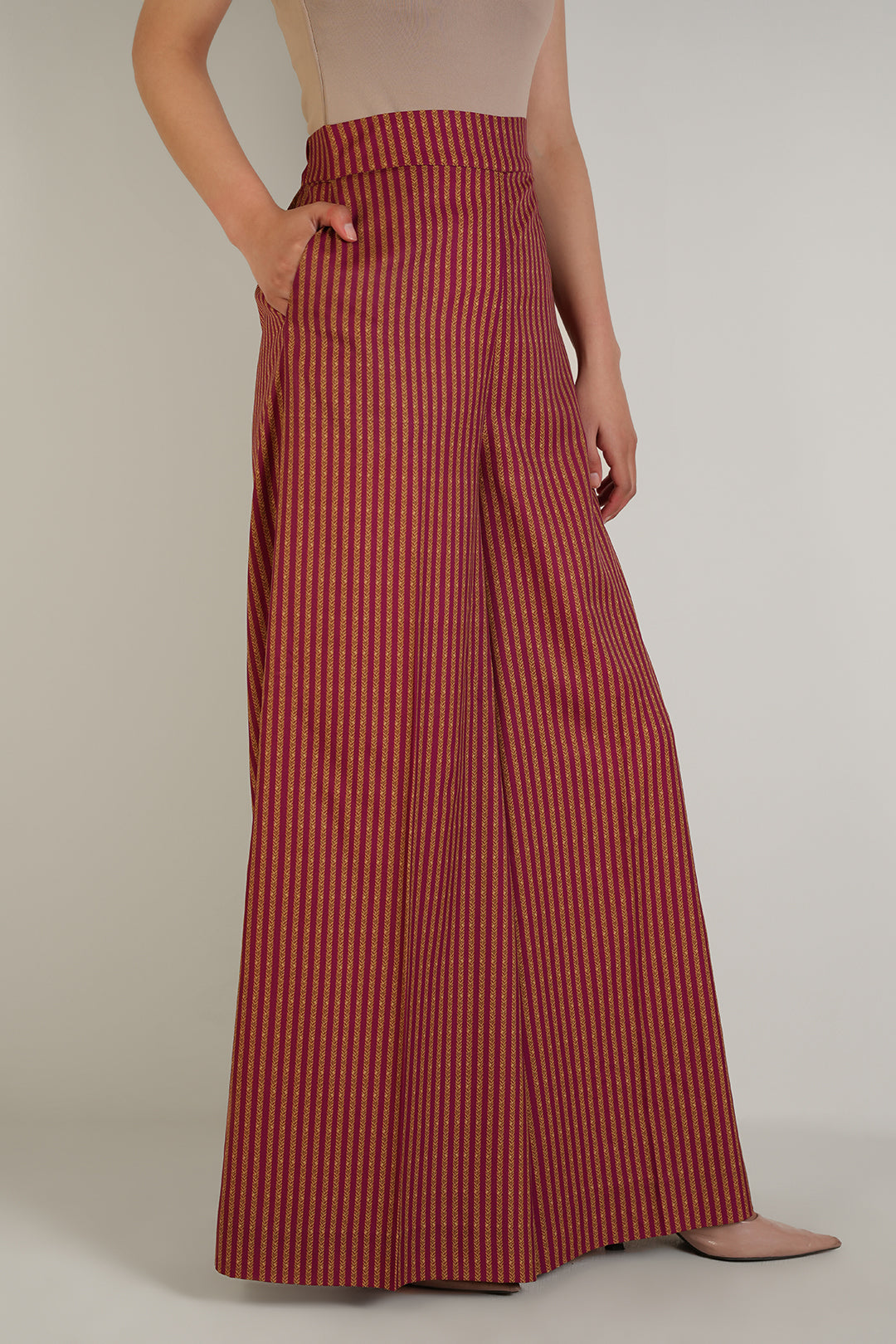Astod Pants