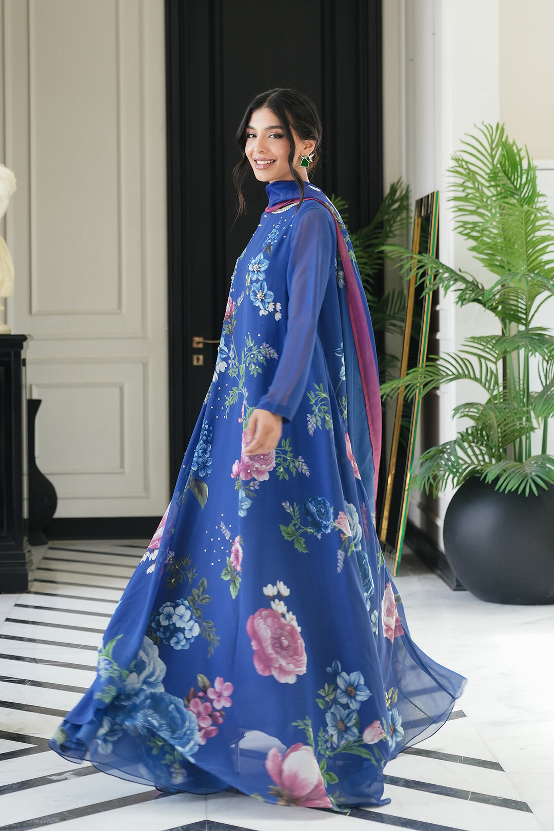 Omaal Dress