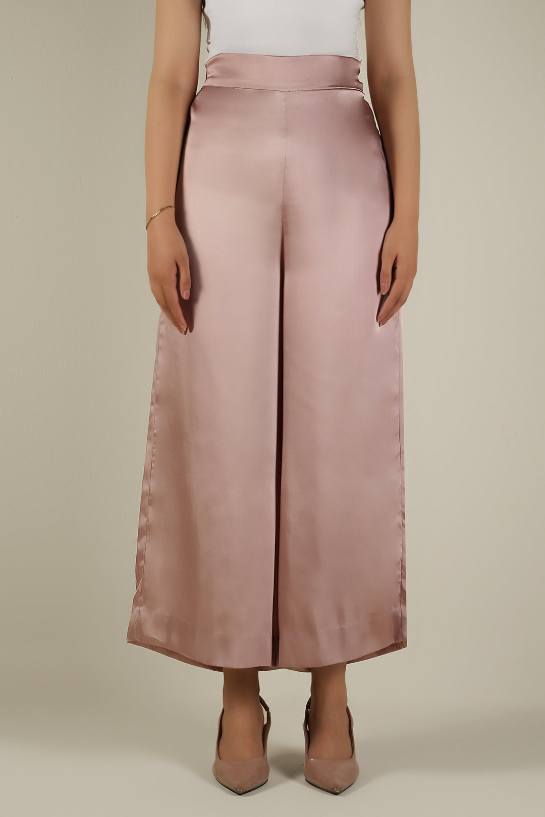 https://cdn.shopify.com/s/files/1/0611/8585/1568/files/W.SS25.621.P-3.jpg?v=1752819090