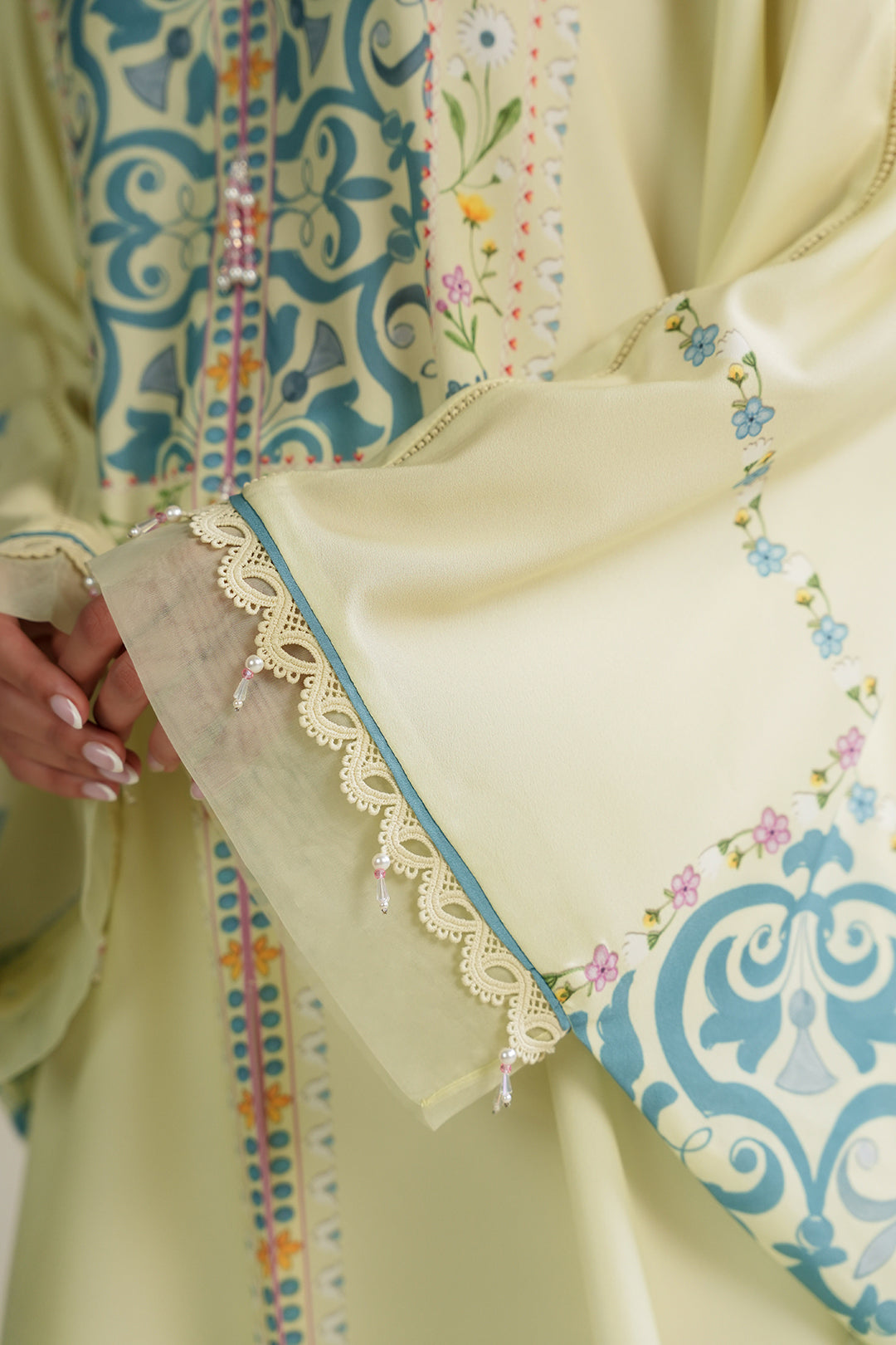 Ramik Kaftan