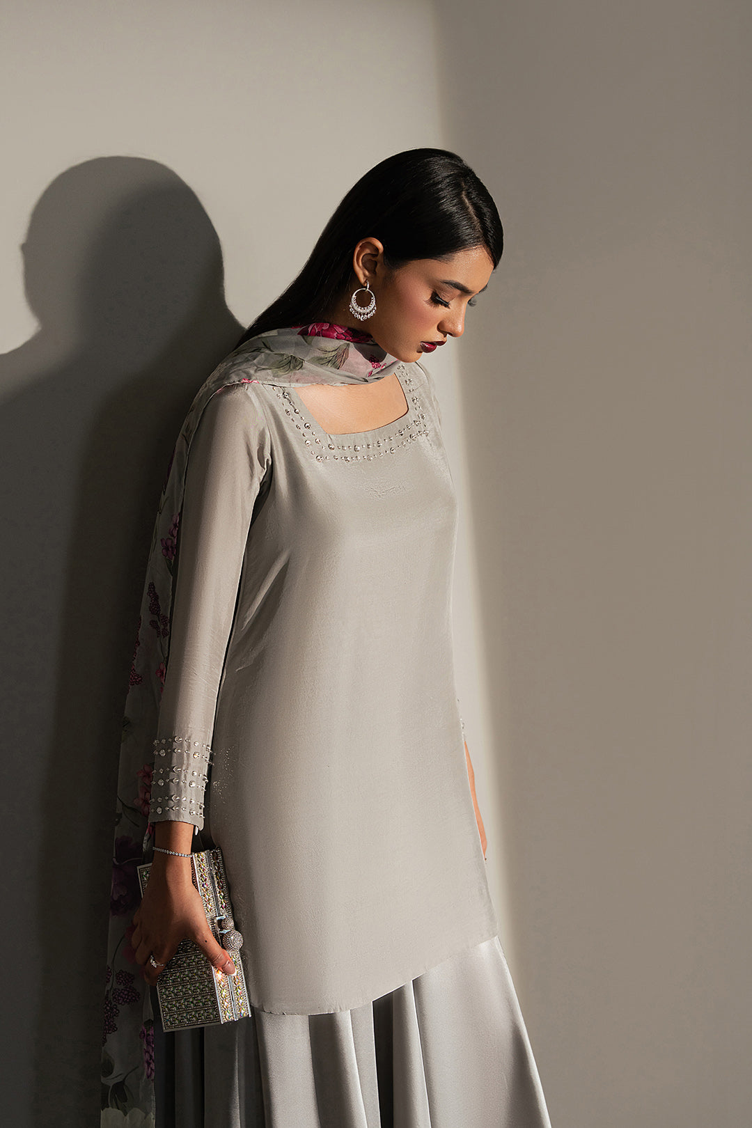 Qarin Top