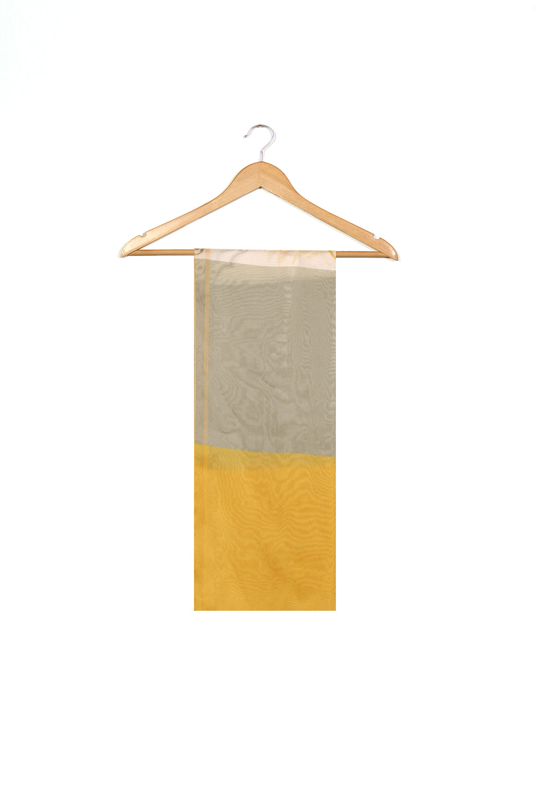 https://cdn.shopify.com/s/files/1/0611/8585/1568/files/W.SS25.731.T-2.jpg?v=1753424522