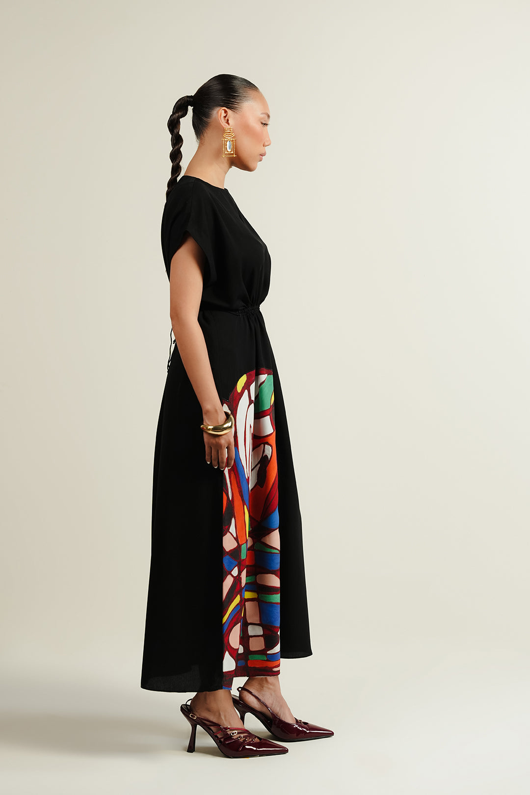 https://cdn.shopify.com/s/files/1/0611/8585/1568/files/W.SS25.803.T-3_6885c542-7e07-4369-aa55-e1af339e7e31.jpg?v=1754637029