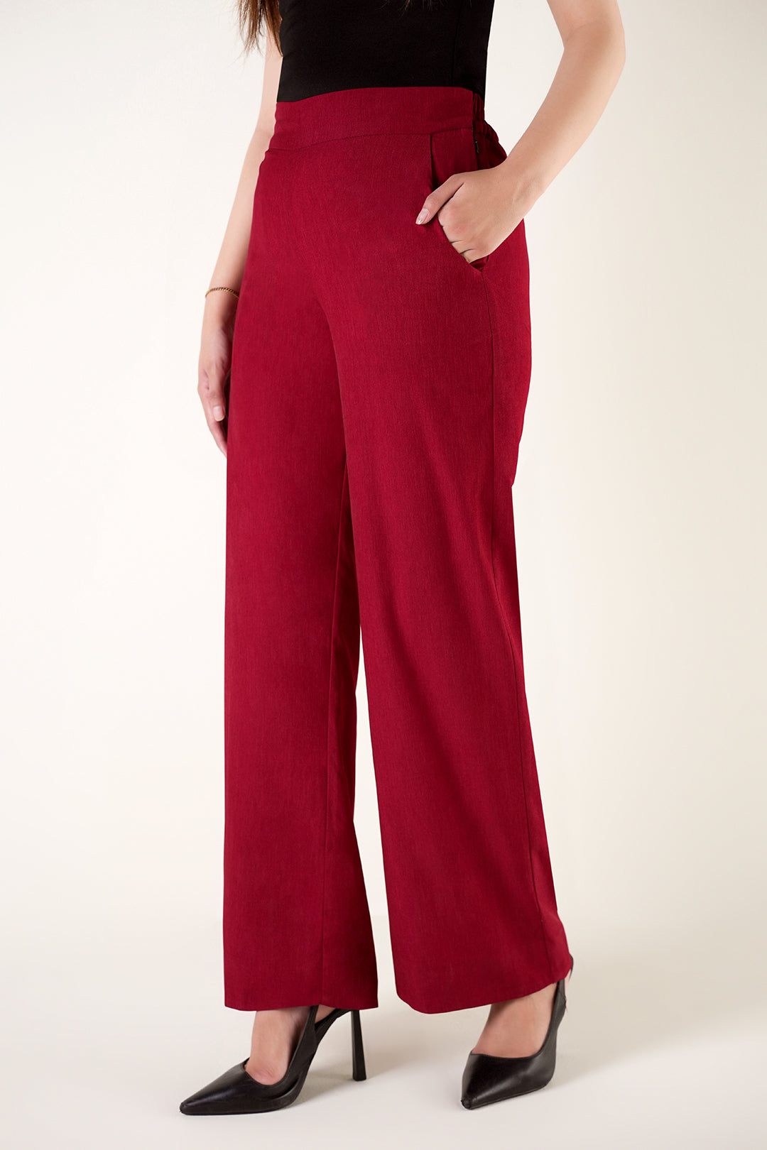 https://cdn.shopify.com/s/files/1/0611/8585/1568/files/W.SS25.818.P-1.jpg?v=1756448399