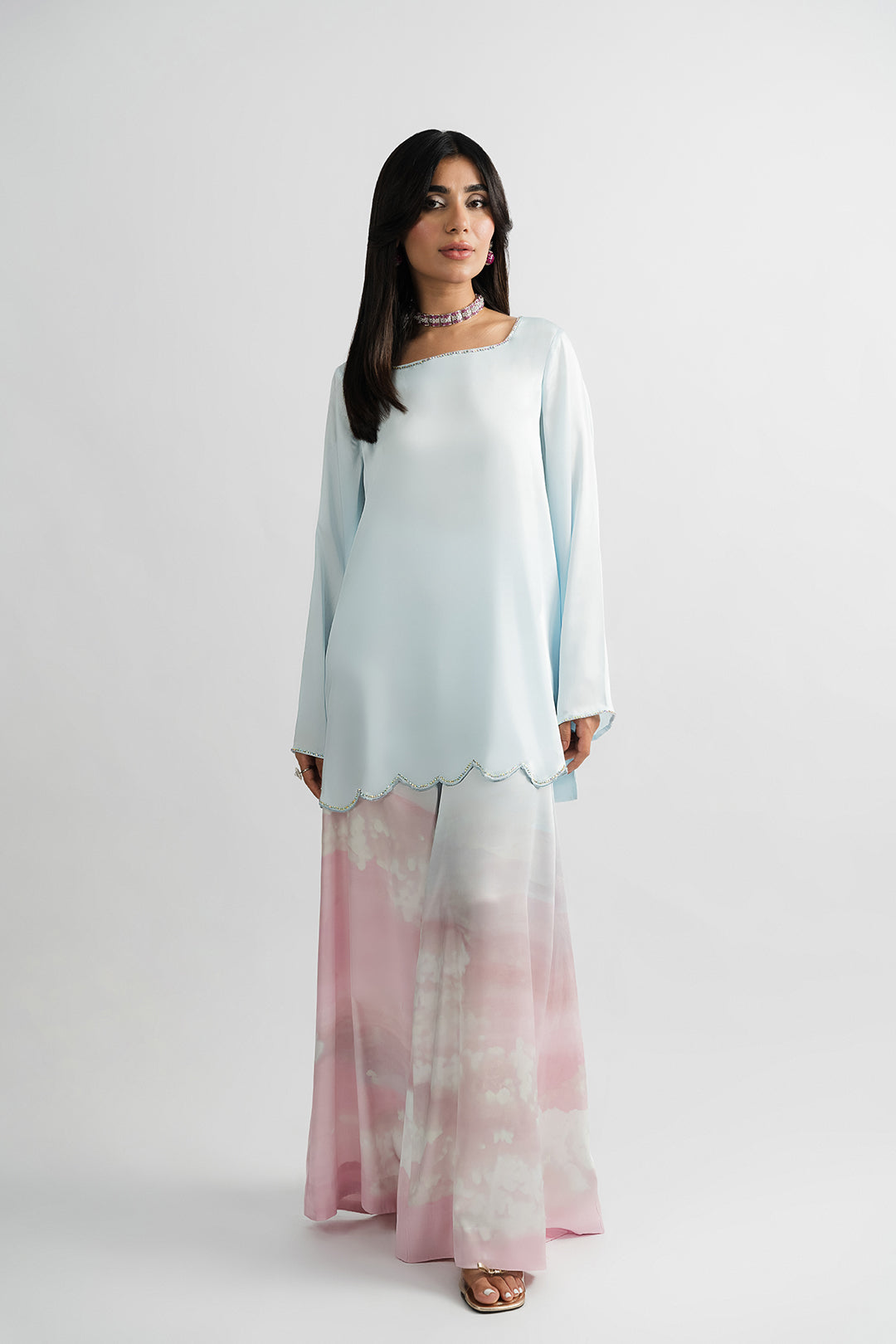 https://cdn.shopify.com/s/files/1/0611/8585/1568/files/W.SS25.846.T-1.jpg?v=1757056619
