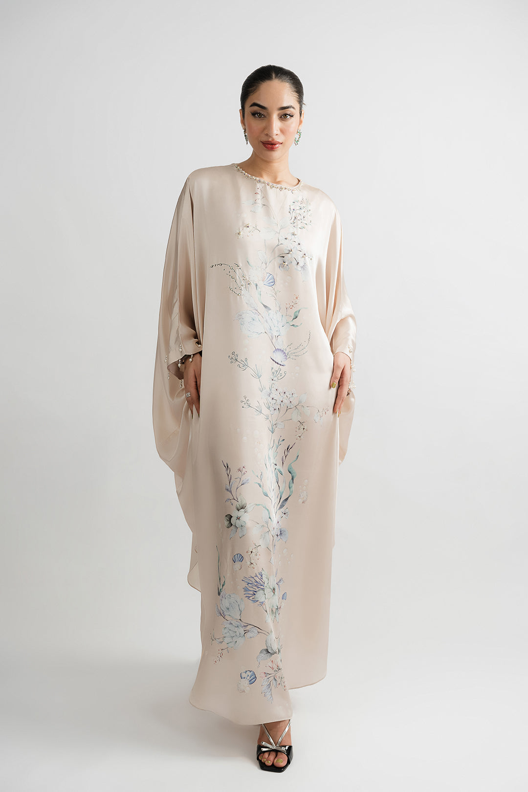 https://cdn.shopify.com/s/files/1/0611/8585/1568/files/W.SS25.851.T-1.jpg?v=1757056680