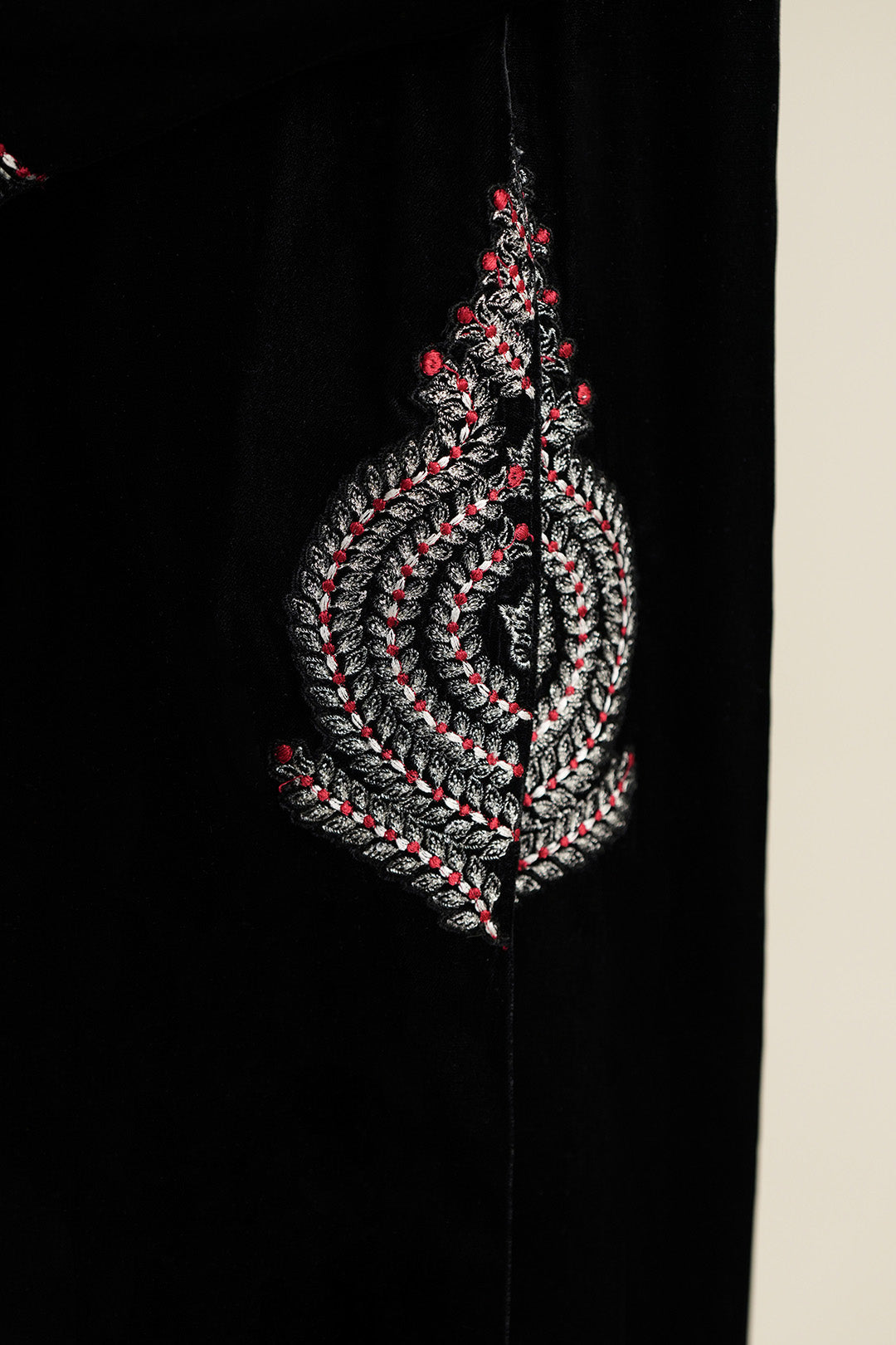 Munari Long