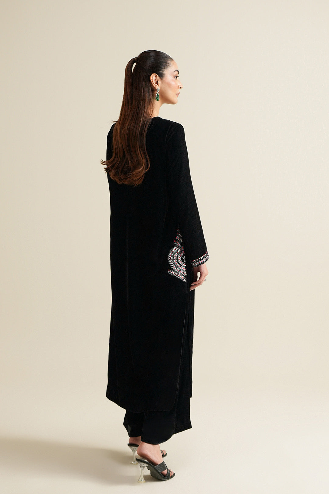 Munari Long