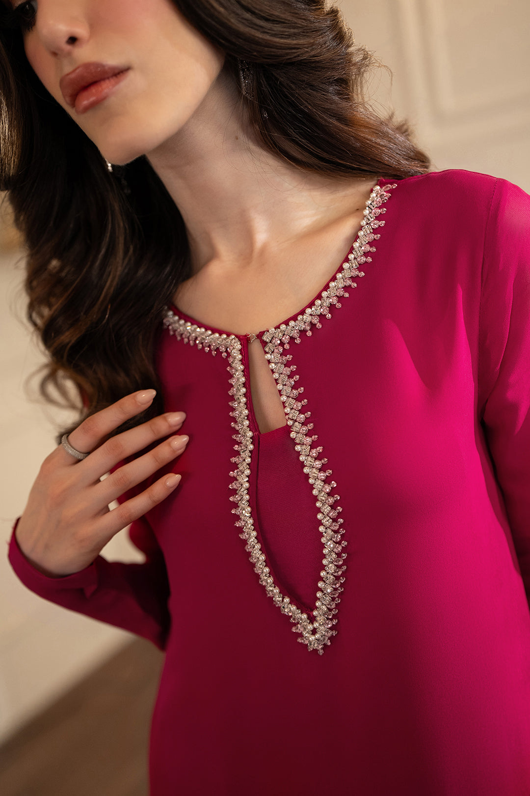 https://cdn.shopify.com/s/files/1/0611/8585/1568/files/W.SS26.011.T-2.jpg?v=1772707811