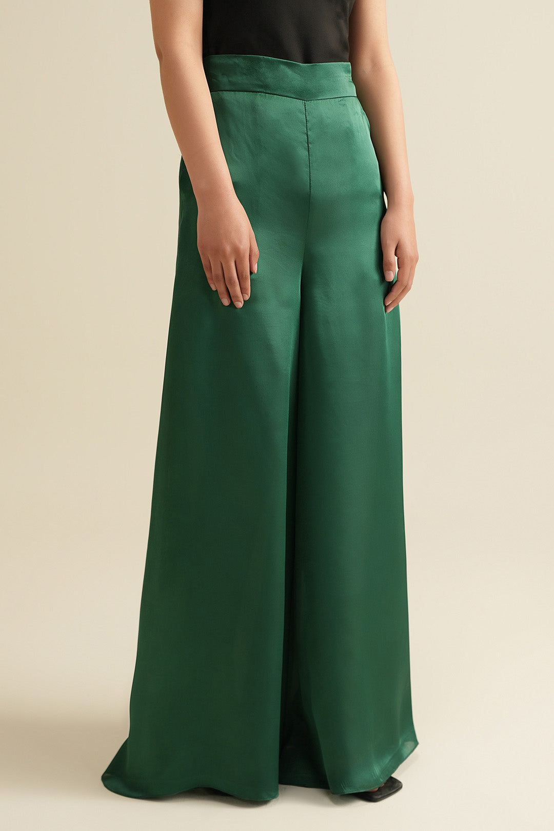Mikaash Pants