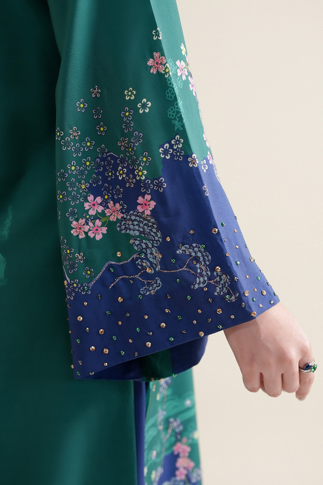 Evona Dress