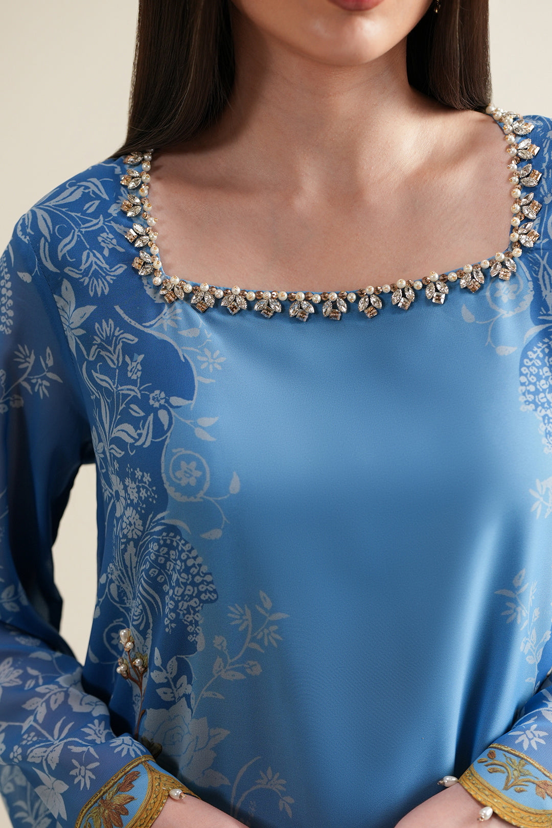 https://cdn.shopify.com/s/files/1/0611/8585/1568/files/W.SS26.083.T-2.jpg?v=1772106017