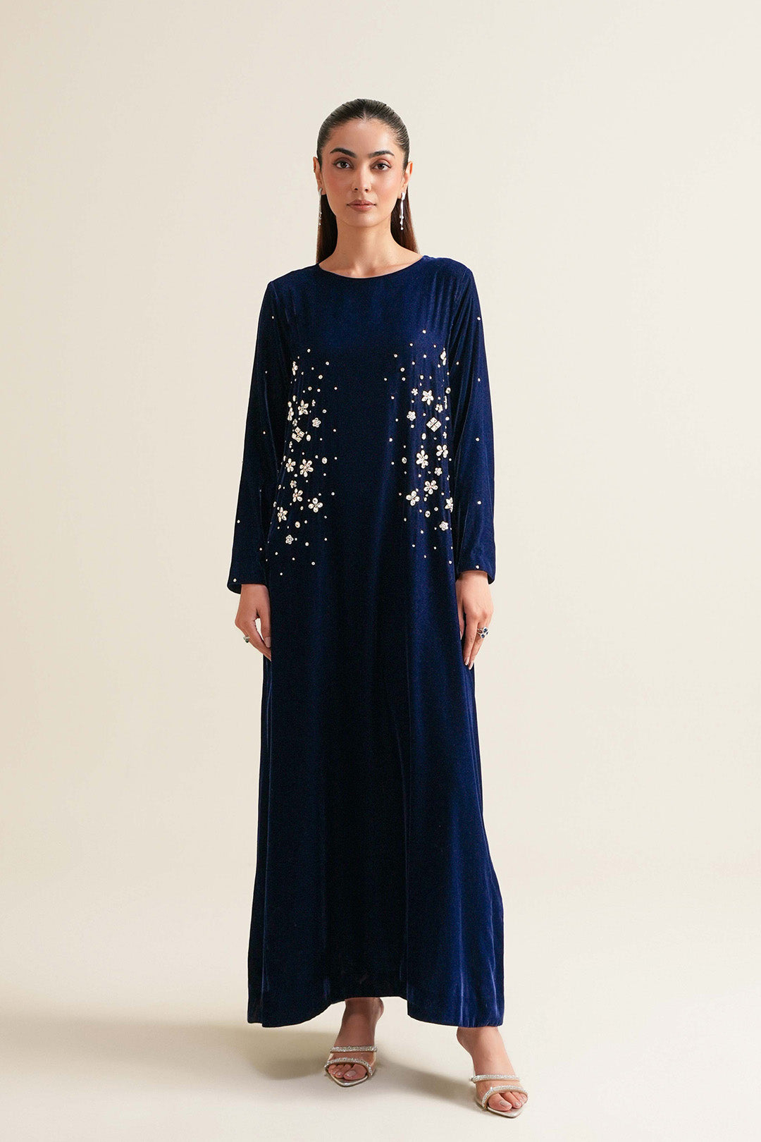 https://cdn.shopify.com/s/files/1/0611/8585/1568/files/W.SS26.089.T-5.jpg?v=1771495032