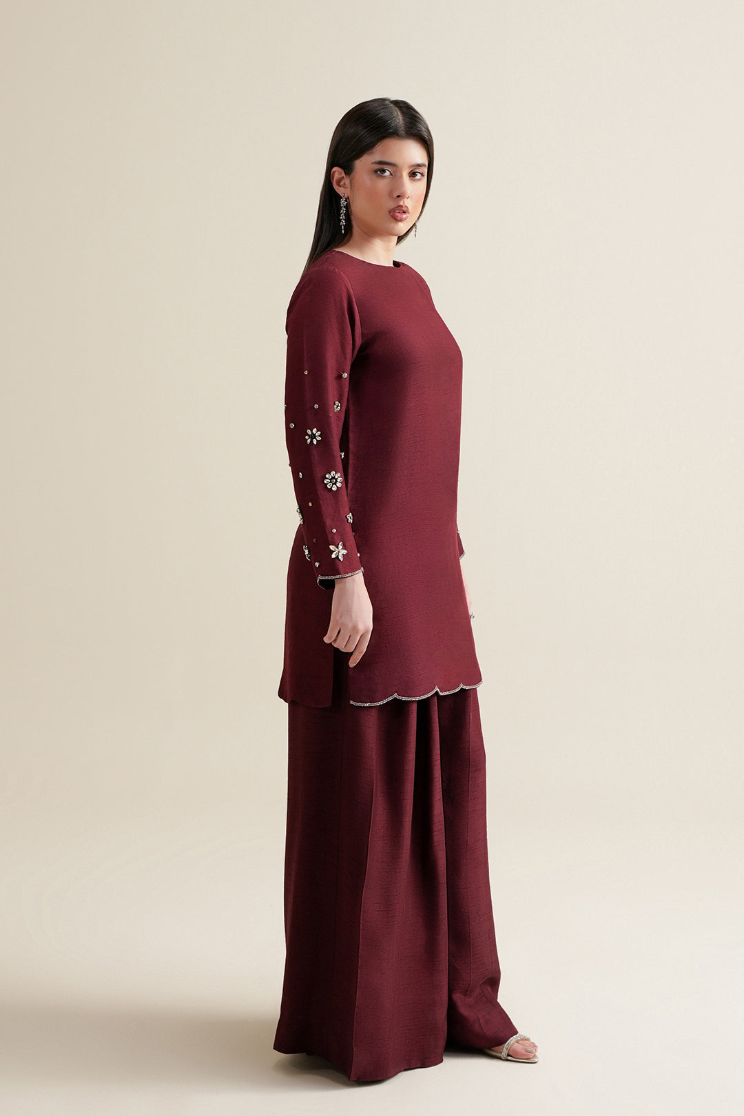 https://cdn.shopify.com/s/files/1/0611/8585/1568/files/W.SS26.090.T-3.jpg?v=1771495048